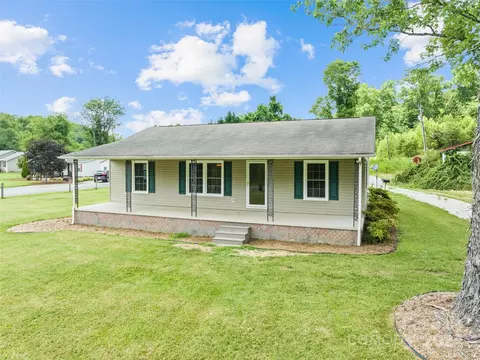 9306 Montford Cove Rd, Marion, NC 28752