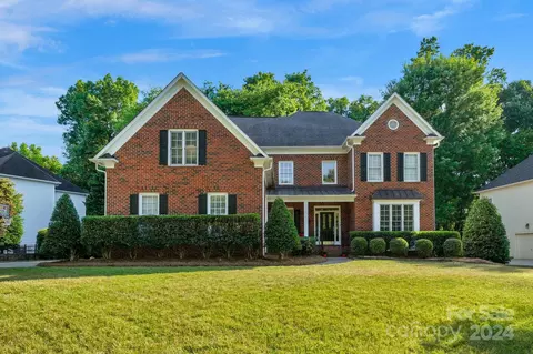 406 Belvedere Ln, Waxhaw, NC 28173