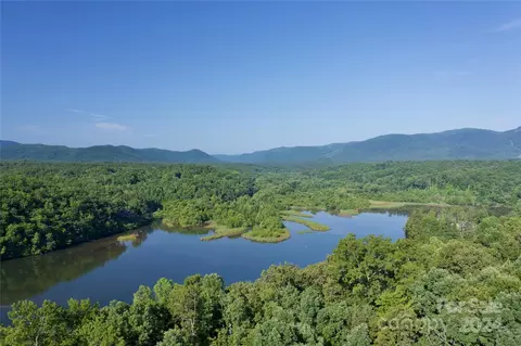 13 Parkway North Road #13, Mill Spring, NC 28756