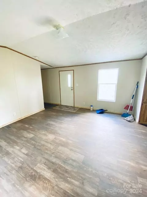 273 Nowhere Dr, Sylva, NC 28779 photo 10