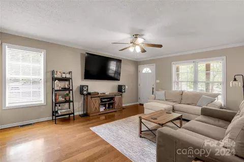 2673 Norfolk Rd, Lancaster, SC 29720