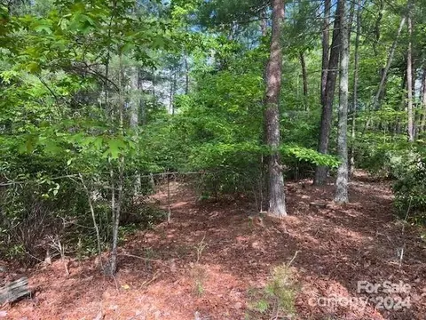 81 Captains 222 223 Dr #222 & 223, Nebo, NC 28761