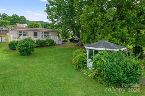 32 A 8 Ave #8, Hot Springs, NC 28743