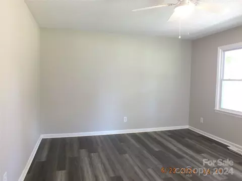 2333 Douglas Rd, Lancaster, SC 29720 photo 6
