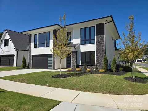 13217 Terrace Court Dr, Charlotte, NC 28278