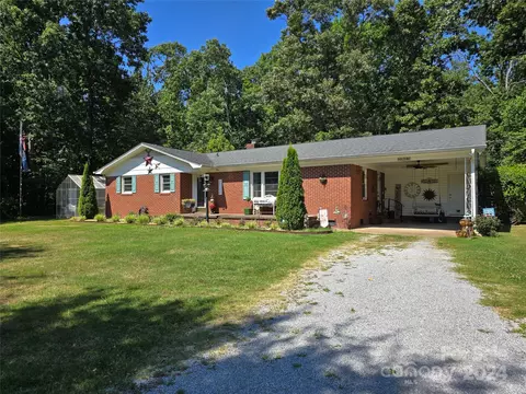 2227 Albert Blanton Rd, Shelby, NC 28152