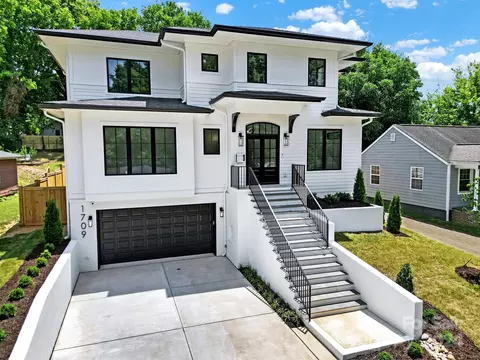 1709 Dunkirk Dr, Charlotte, NC 28203