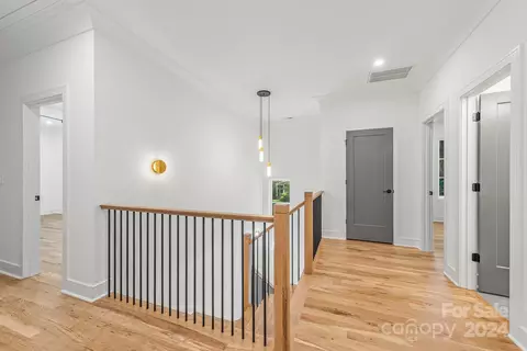 Entry Way - 4334 Castleton Rd, Charlotte, NC 28211 photo 7 of 7