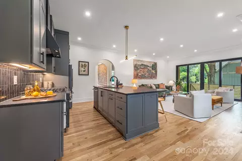 Kitchen - 4334 Castleton Rd, Charlotte, NC 28211 photo 1 of 4