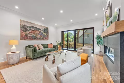 Living - 4334 Castleton Rd, Charlotte, NC 28211 photo 3 of 4