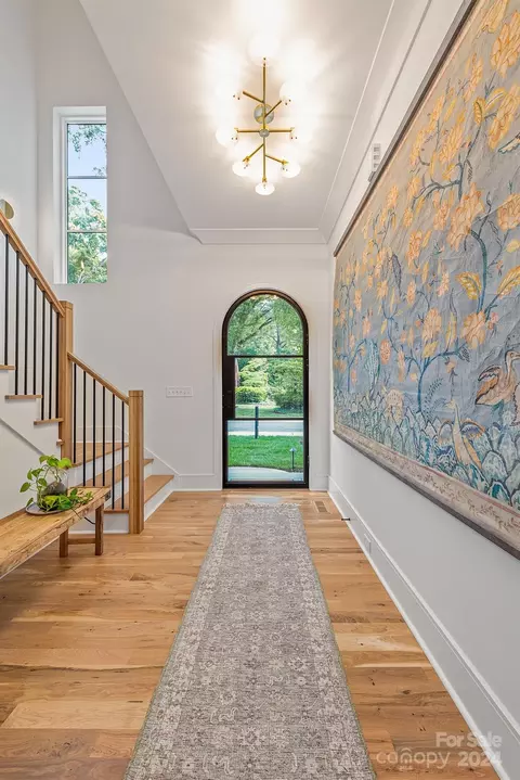 Entry Way - 4334 Castleton Rd, Charlotte, NC 28211 photo 1 of 7