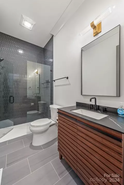 Bath - 4334 Castleton Rd, Charlotte, NC 28211 photo 1 of 6