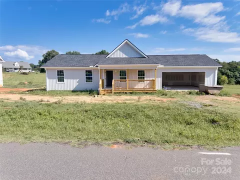244 Spring St, Ellenboro, NC 28040
