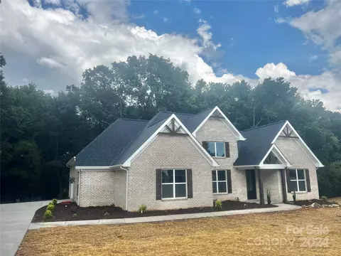 5307 Meadowland Pkwy, Monroe, NC 28112