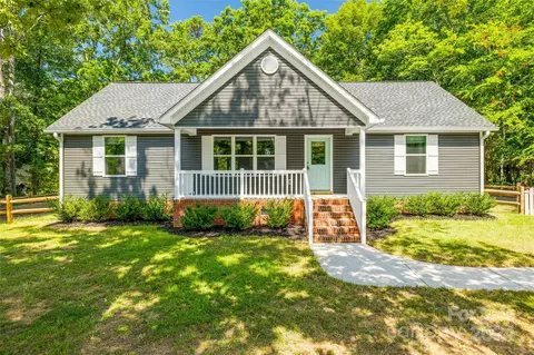 Putter Place, Chester, SC 29706