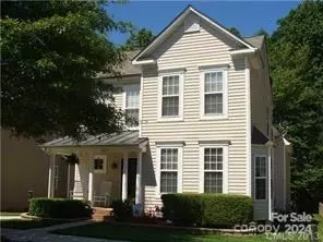 10225 Meadow Crossing Ln, Cornelius, NC 28031