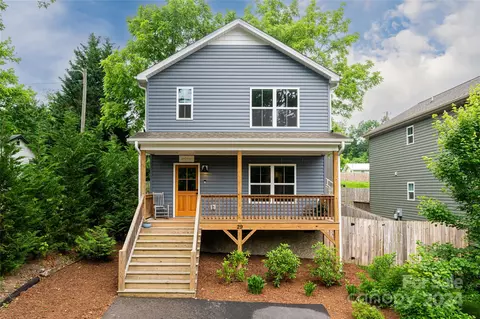 29 Busbee View Rd, Asheville, NC 28803
