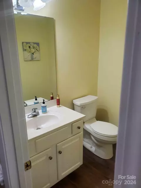 Bath - 2615 Honeycutt Simpson Rd, Monroe, NC 28110 photo 1 of 4