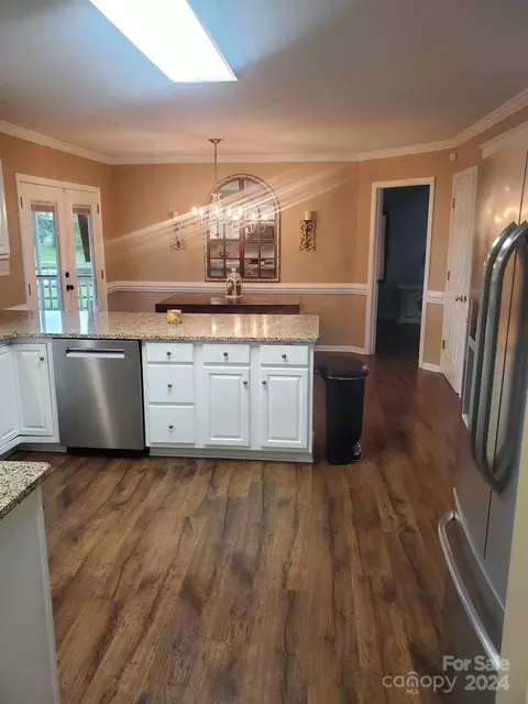 Kitchen - 2615 Honeycutt Simpson Rd, Monroe, NC 28110 photo 2 of 3