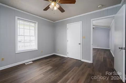 506 S 10th St, Bessemer City, NC 28016 photo 13