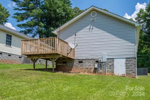 506 S 10th St, Bessemer City, NC 28016 photo 18
