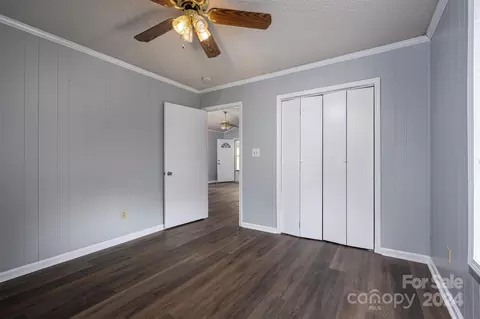 506 S 10th St, Bessemer City, NC 28016 photo 14