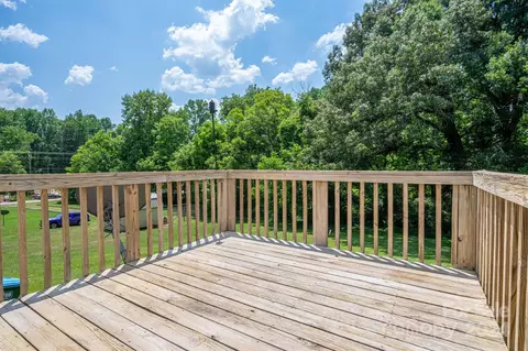 506 S 10th St, Bessemer City, NC 28016 photo 17
