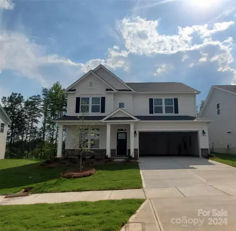 5810 Casper Dr, Charlotte, NC 28214
