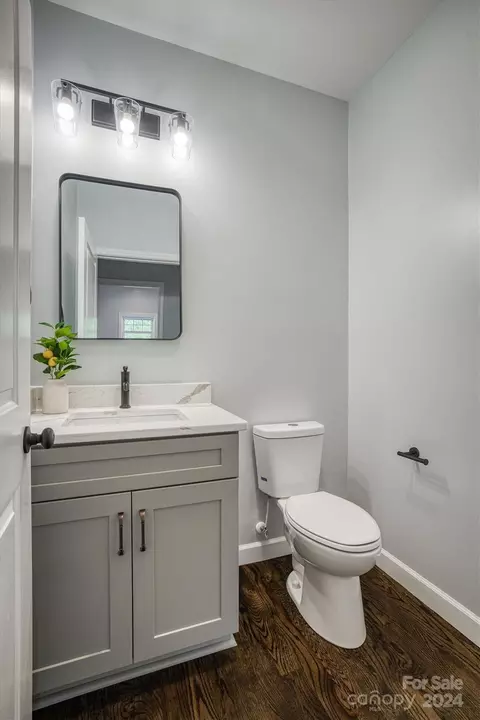 Bath - 3109 E Moonlight Pl, Morganton, NC 28655 photo 4 of 4