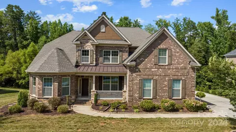 9326 Scorpio Ln, Mint Hill, NC 28227