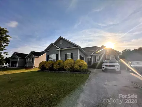 1113 Steele Meadows 19 Dr #19, Fort Mill, SC 29715
