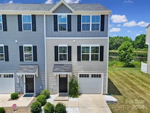 6213 Cutwater Cir, Charlotte, NC 28269