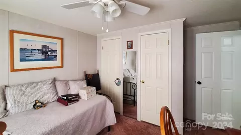 1070 27th Ne St NE, Conover, NC 28613 photo 39