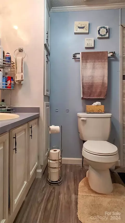 1070 27th Ne St NE, Conover, NC 28613 photo 33