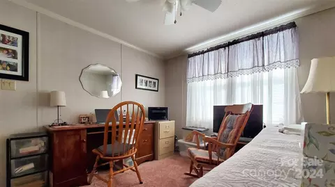 1070 27th Ne St NE, Conover, NC 28613 photo 28