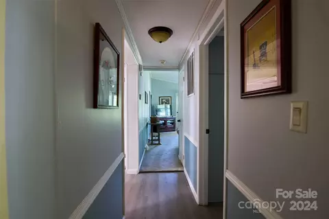 1070 27th Ne St NE, Conover, NC 28613 photo 21