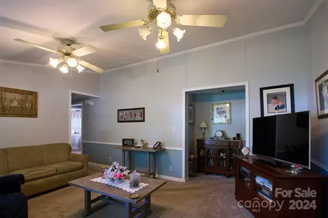 1070 27th Ne St NE, Conover, NC 28613 photo 24