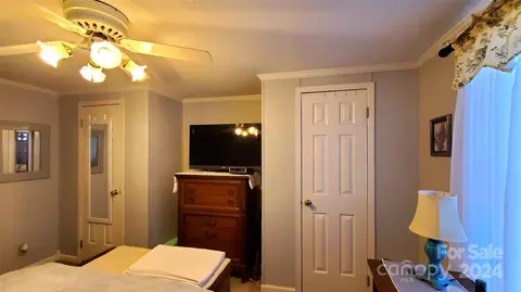 1070 27th Ne St NE, Conover, NC 28613 photo 36