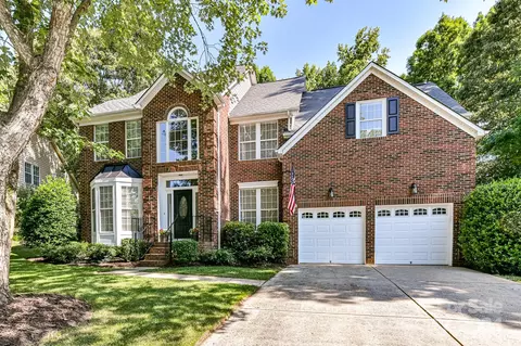 9017 Salford Ct, Huntersville, NC 28078