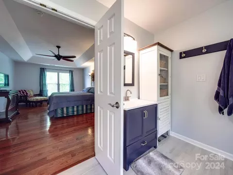 Bath - 617 Circle Trace Rd, Monroe, NC 28110 photo 2 of 6