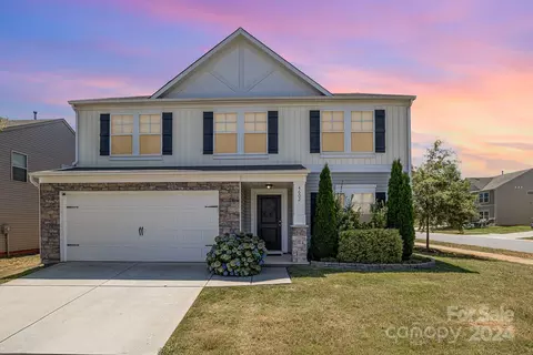 4602 Gibbons Link Rd, Charlotte, NC 28269