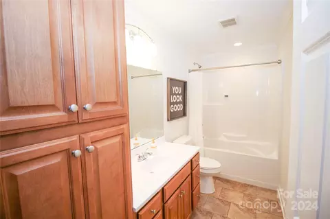 Bath - 118 Stephens Dr, Morganton, NC 28655 photo 1 of 2