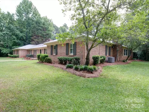 1201 Styx Dr, Monroe, NC 28112 photo 2