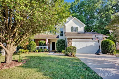 6812 Brancusi Ct, Charlotte, NC 28215