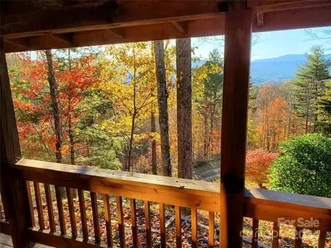 1007 Van Arrington Rd, Clyde, NC 28721 photo 2