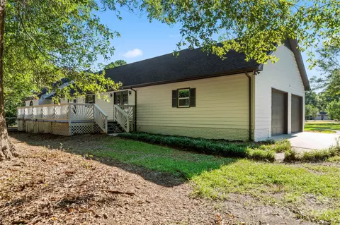 3074 Cane Mill Rd, Lancaster, SC 29720 photo 8
