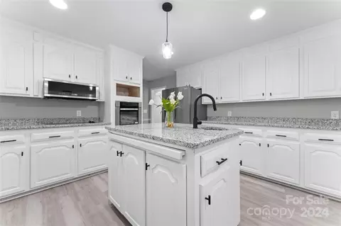 3074 Cane Mill Rd, Lancaster, SC 29720 photo 17