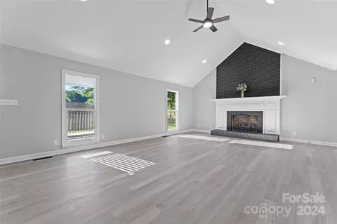 3074 Cane Mill Rd, Lancaster, SC 29720 photo 11