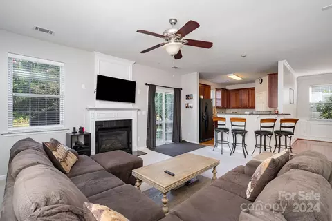 Living - 3367 Streamside Dr, Davidson, NC 28036 photo 3 of 4