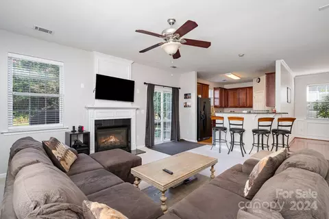 Living - 3367 Streamside Dr, Davidson, NC 28036 photo 4 of 4